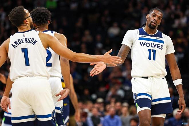 因此慢半拍 因此慢半拍