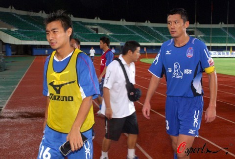 抢镜头的传 抢镜头的传