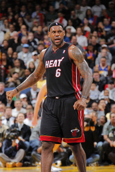 摇摆不定 摇摆不定